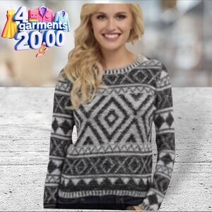 Lucky brand sweater black and white size L